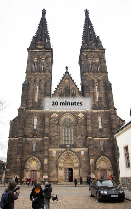 Apartamento Balcony King 12 Min From Charles Bridge Praga